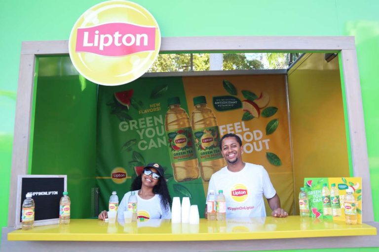 Lipton Brand Ambassadors at Super Bowl in Miami